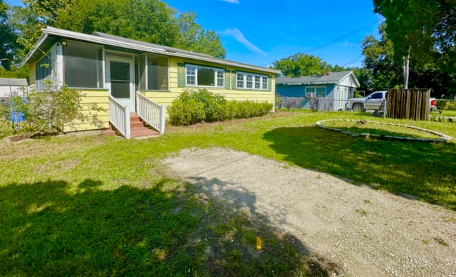 Photo - 5506 Staley Dr