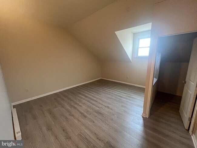 Photo - 5307 York Rd