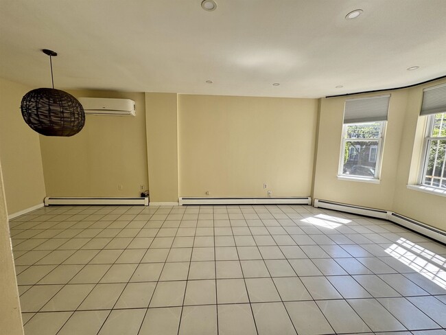 Photo - 56 Liberty Pl Unit 1