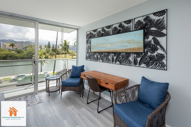 Photo - 2233 Ala Wai Blvd