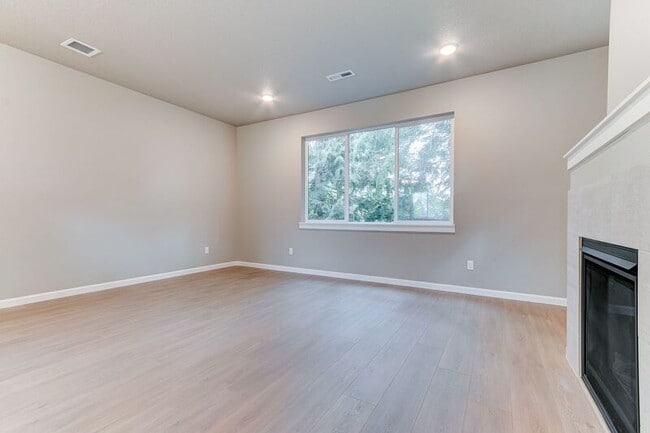 Photo - 21273 SW Ortiz Ln