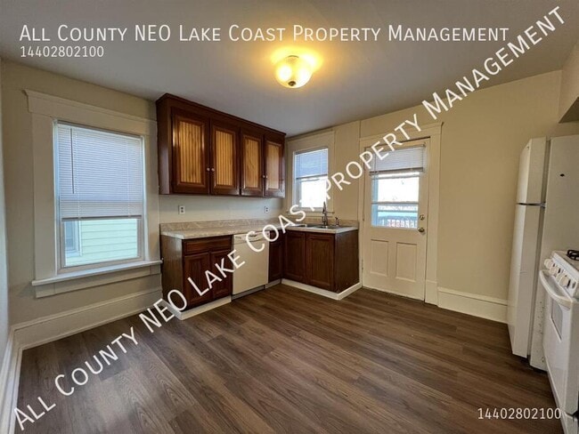 Photo - 3922 Riverside Ave Unit 2Up