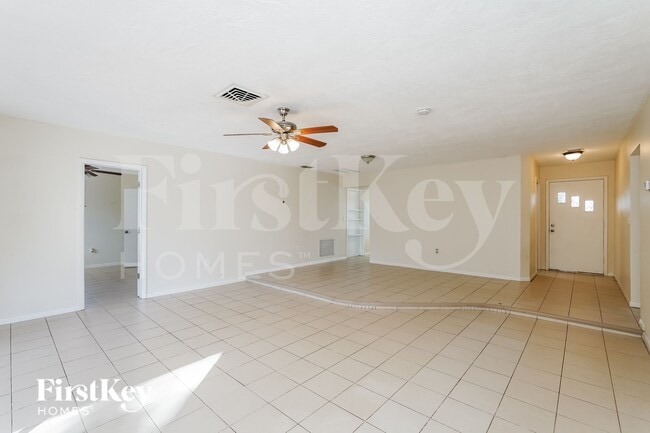 Photo - 6910 297th Ave N