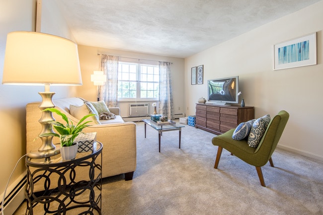 Photo - Princeton Crossing