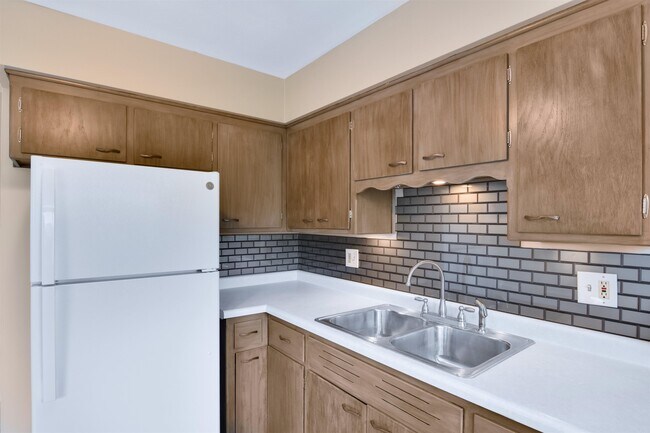 Photo - 5317 Old Middleton Rd Unidad A