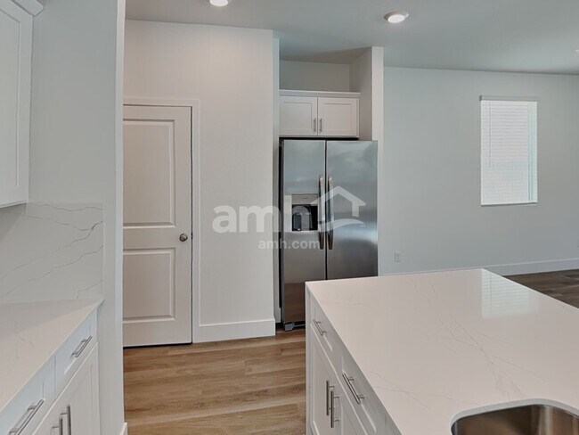 Photo - 5872 Fly Fisher St