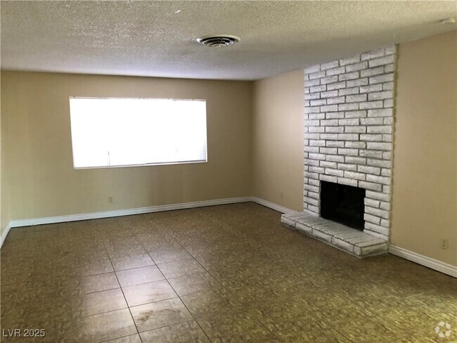 Building Photo - 4729 Cinderella Ln Rental
