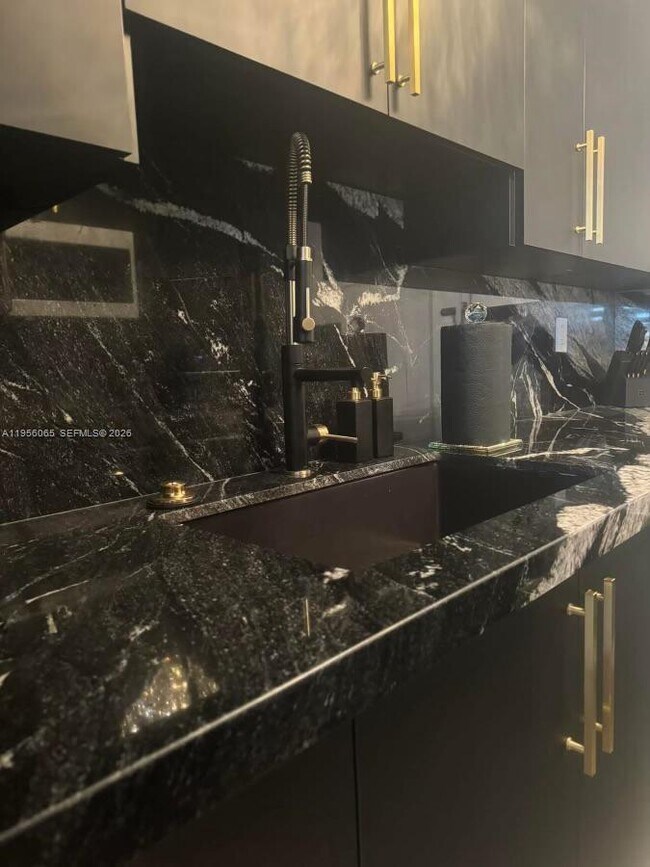 Photo - 100 Lincoln Rd Unit 408