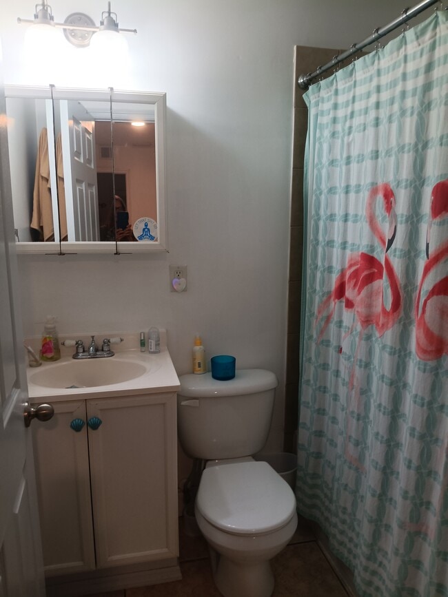 Photo - 561 Christopher St
