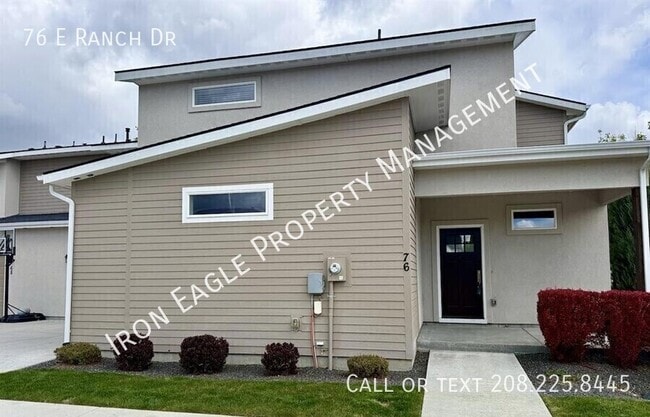 Building Photo - 76 E Ranch Dr