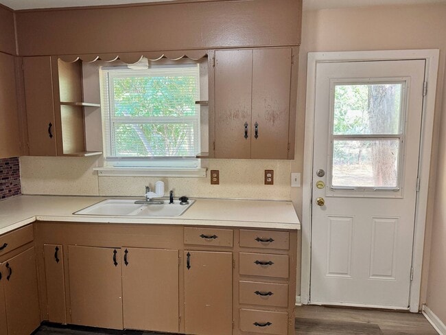 Photo - 102 Ave G Unit 102