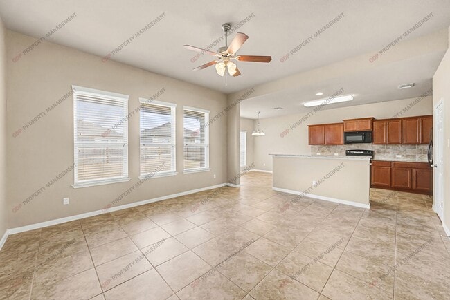 Photo - 8108 Honeysuckle