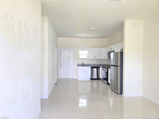 Photo - 3120 29th St SW