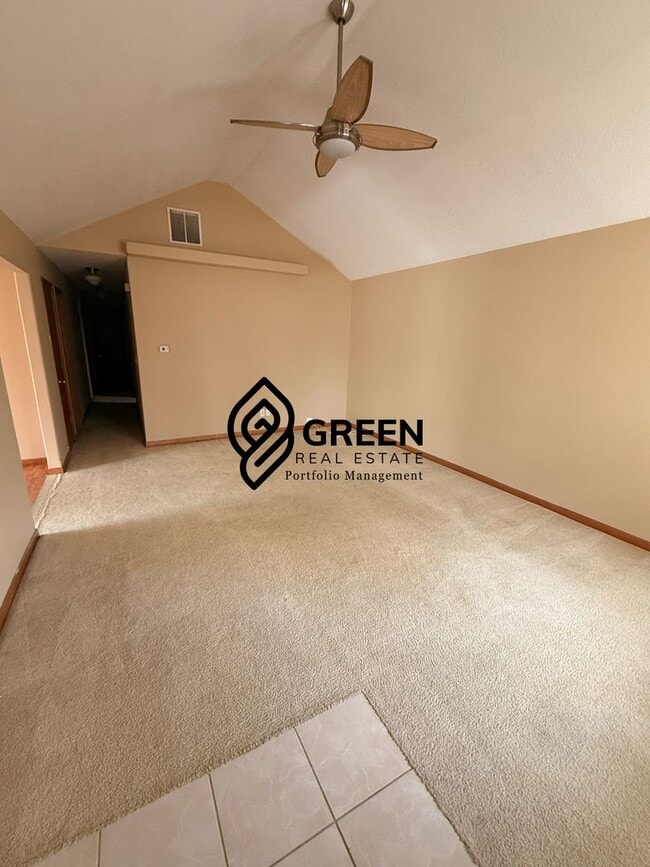 Photo - 3 bedroom, 2 bath Home for rent in Bradley IL!