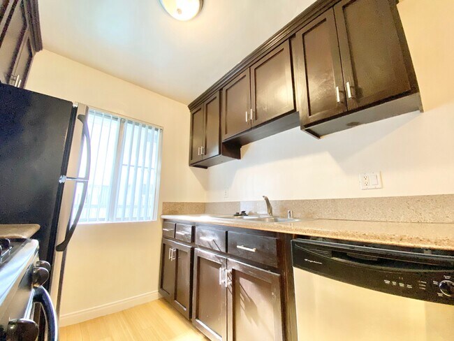 Photo - 3105 Durango Ave