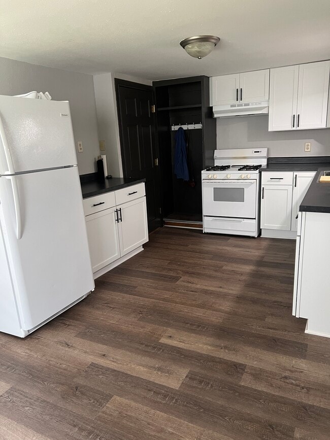 Photo - 703 Union St Unidad 1