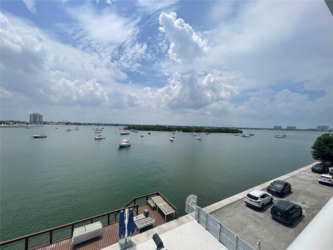 Photo - 7928 West Dr Unit 410