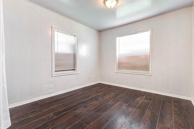 Photo - 3513 Bloomfield St