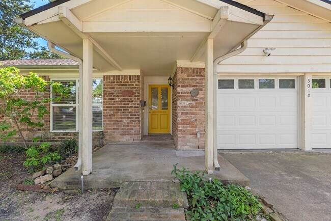 Photo - 3010 Westerland Dr