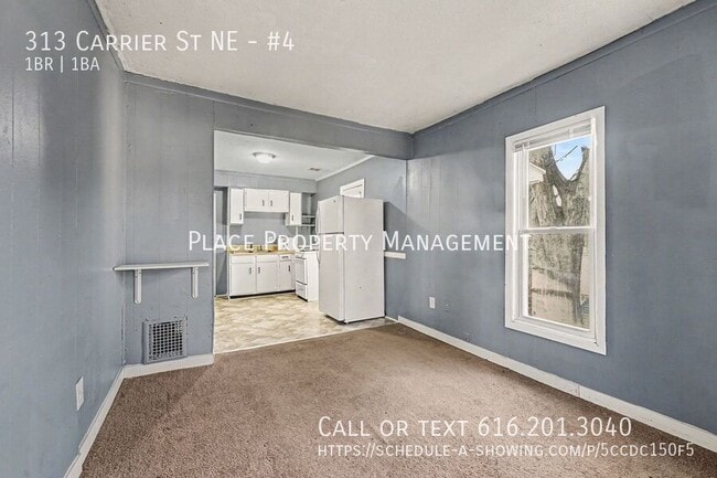Photo - 313 Carrier St NE Unit #4