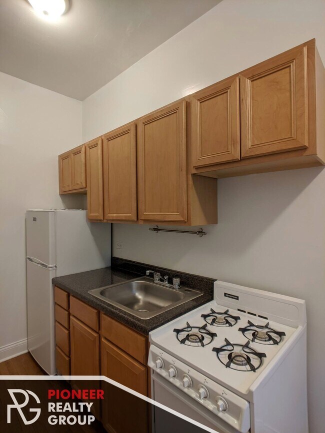 Photo - 4647 N Paulina St Unit #4641-106