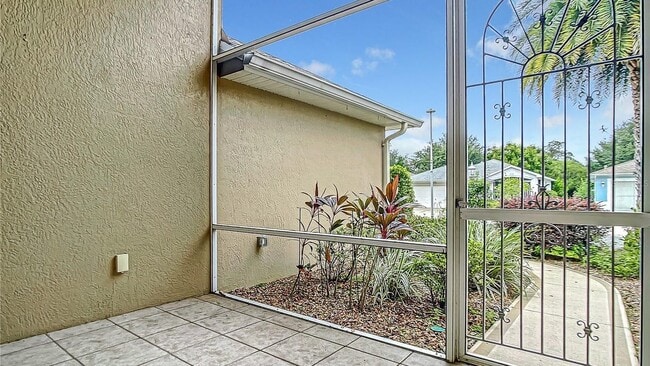 Photo - 4985 Rainbow Trout Rd