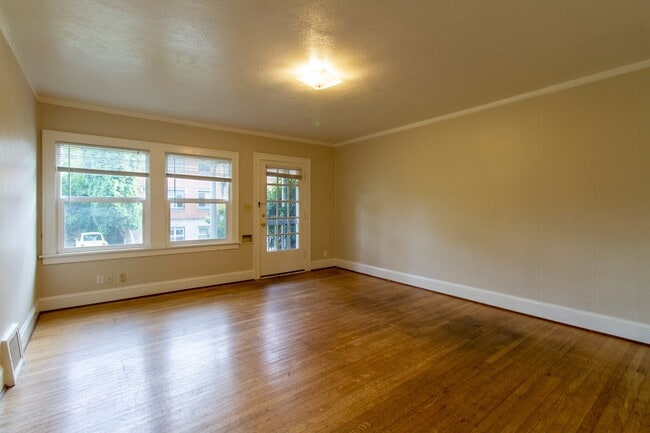 Photo - Charming One Bedroom Unit in Fourplex with Original Hardwoods, Breakfast Nook, Detached Garage Unit 2009
