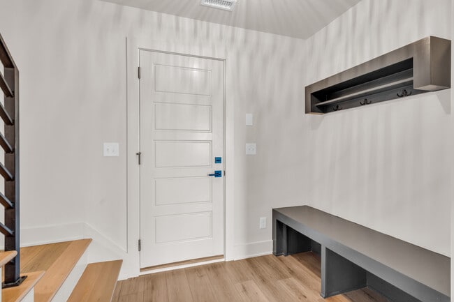 entry from garage - 671 E 16th St