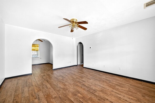 Photo - 423 Gammon Dr Casa