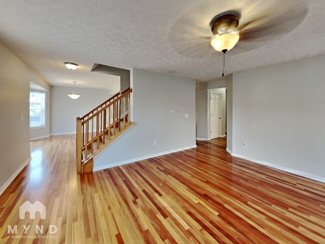 Photo - 148 Bingham Cir