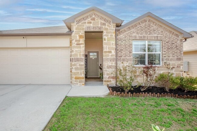 Photo - 199 Frostweed Dr