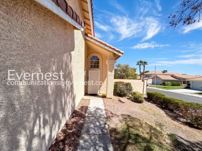 2802 Prickley Pear Dr
