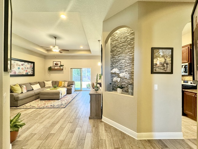 Photo - 2103 Frontera St House