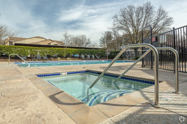 Pool Area Spa
