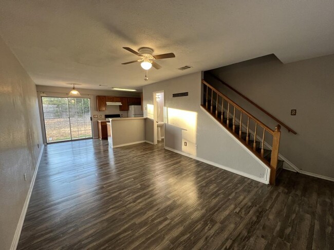Photo - 5908 Greengate Dr
