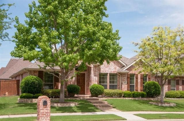 Building Photo - 914 White River Dr