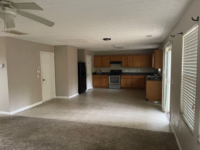 Photo - 5549 Sable Way