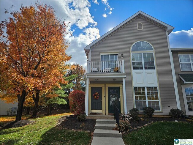 Photo - 1876 Mansfield St