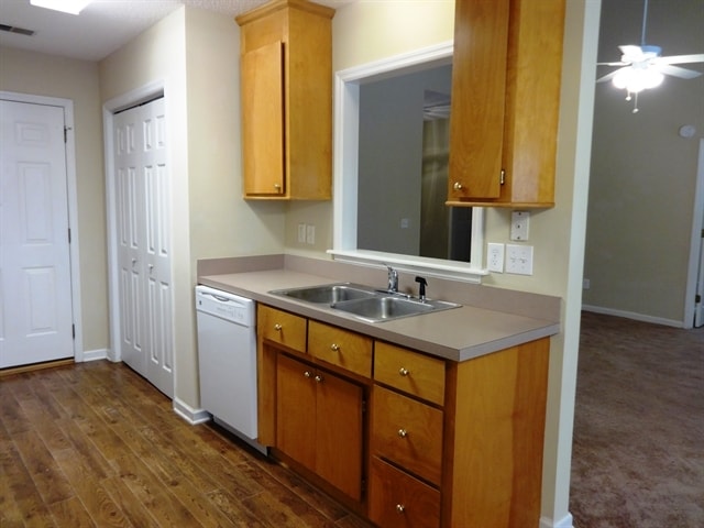 Photo - 103 Scottswood Dr