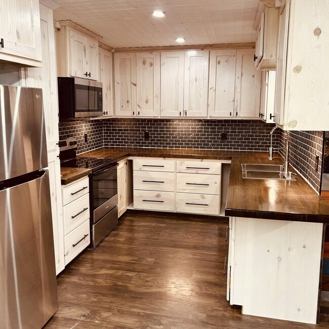 125 W Chastain Ave Unit Gallery