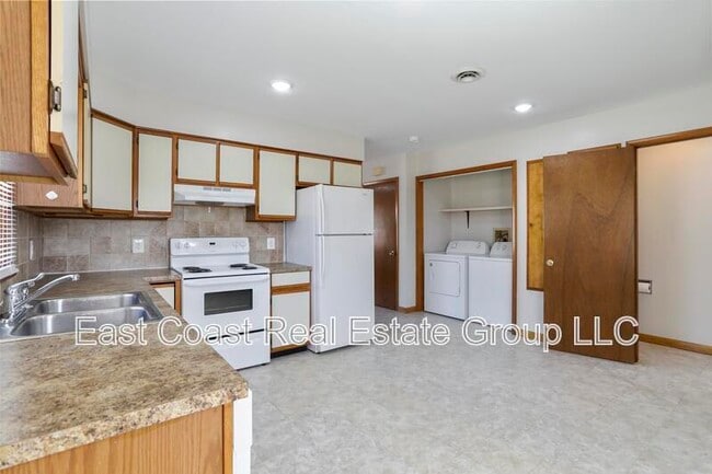 Photo - 4 Fleming Dr