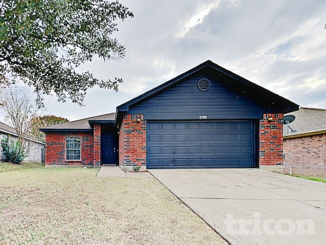 Photo - 1320 Cleardale Dr