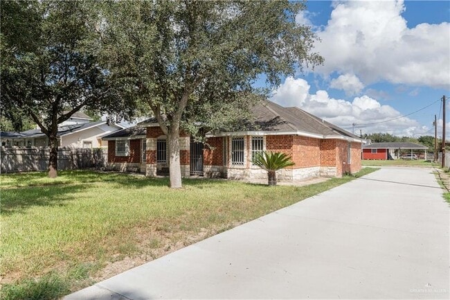 Photo - 1504 Marcy St