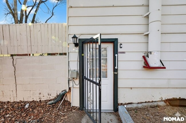 Photo - 2509 Royalty Ct