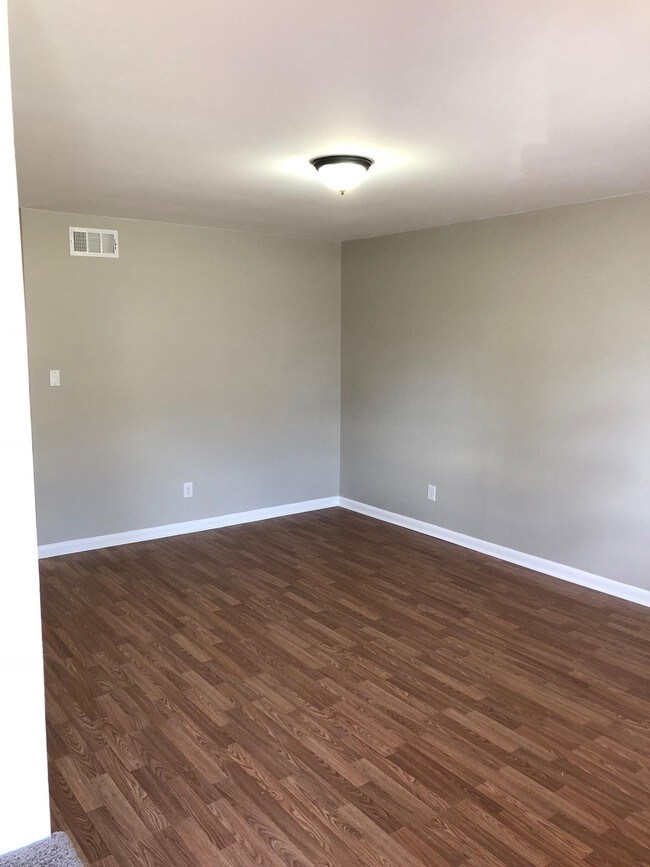 Living Room - Queen's Gate