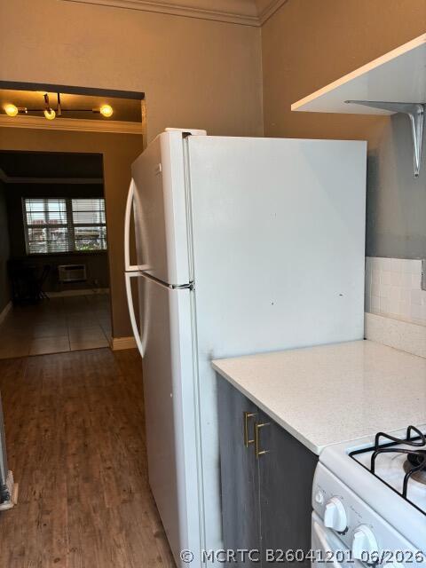 Photo - 6930 Byron Ave Unit 104