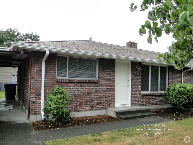 Building Photo - 904 9th St NW Rental