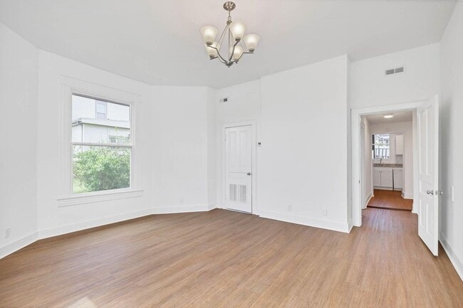 Photo - 1915 McCallie Ave