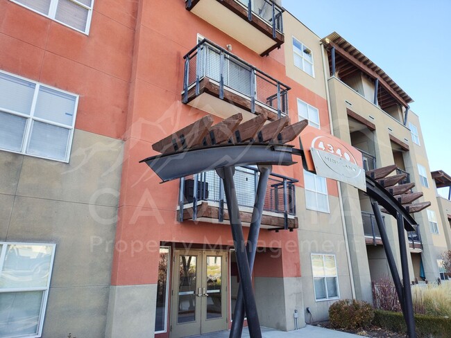 Building Photo - Beautifully Furnished 2 Bedroom Condo in Millcreek Unit 208