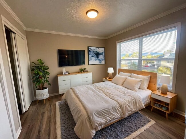 Building Photo - 1104 Mazatlan Cir Unit 1104-C